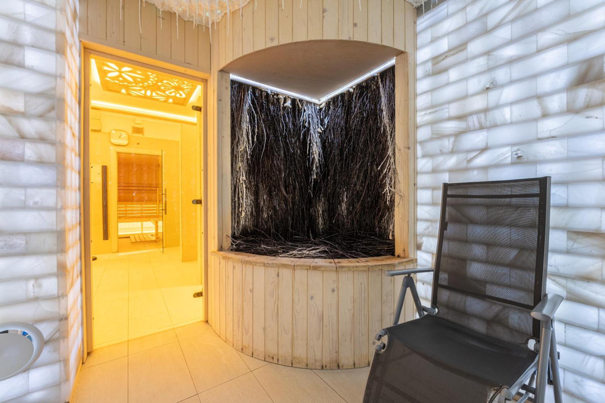 Villa Cannes Resort Zakopane - Grota Solna, Sauna Finska ภายนอก รูปภาพ